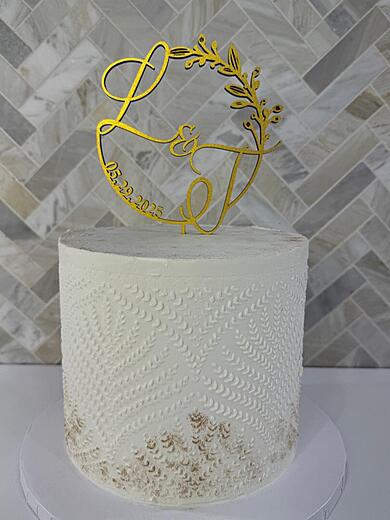 Wedding Cake white gold