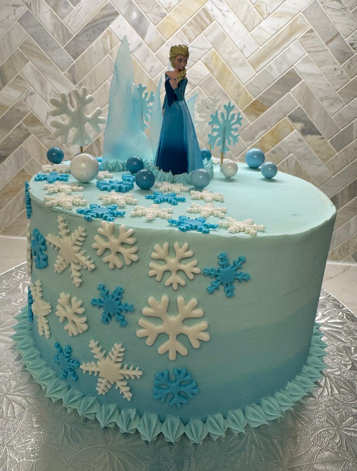 Frozen - Elsa Cake